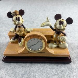 DISNEY WORLD  Mickey & Minnie Mouse Mantel Desk Clock Vintage RARE Wood Base